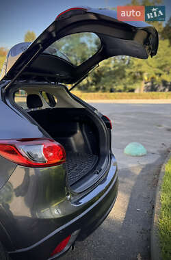 Внедорожник / Кроссовер Mazda CX-5 2016 в 