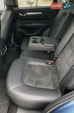 Внедорожник / Кроссовер Mazda CX-5 2020 в 