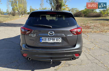 Позашляховик / Кросовер Mazda CX-5 2015 в 