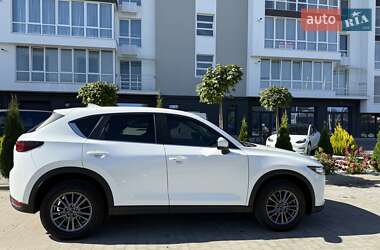 Позашляховик / Кросовер Mazda CX-5 2020 в 