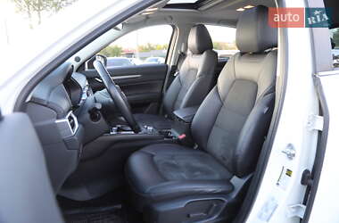 Внедорожник / Кроссовер Mazda CX-5 2019 в 