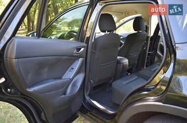 Позашляховик / Кросовер Mazda CX-5 2014 в 
