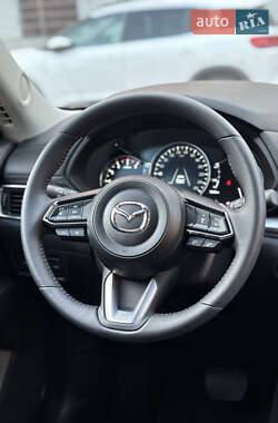 Внедорожник / Кроссовер Mazda CX-5 2023 в 