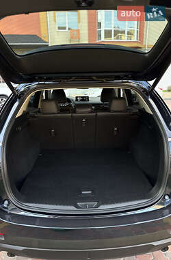 Внедорожник / Кроссовер Mazda CX-5 2023 в 
