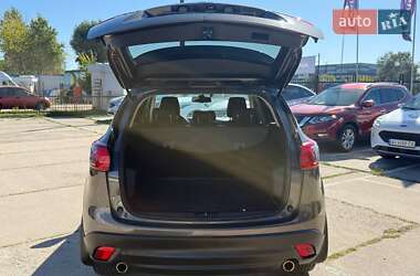 Позашляховик / Кросовер Mazda CX-5 2016 в 