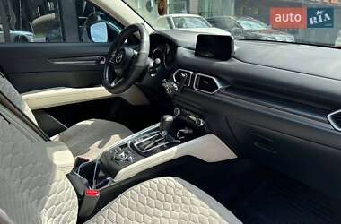 Внедорожник / Кроссовер Mazda CX-5 2018 в 