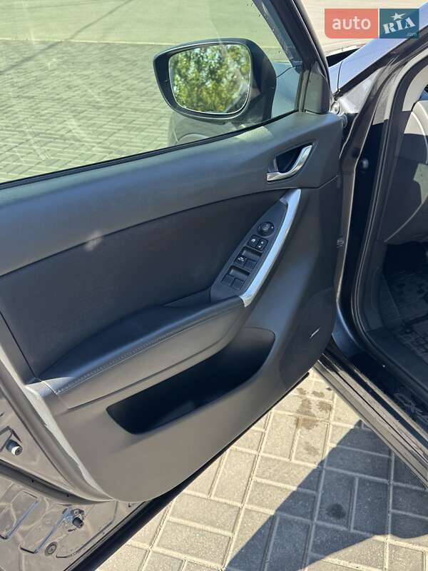 Внедорожник / Кроссовер Mazda CX-5 2015 в Днепре
