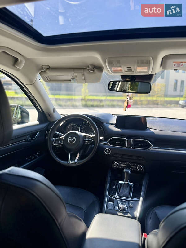 Позашляховик / Кросовер Mazda CX-5 2017 в Луцьку