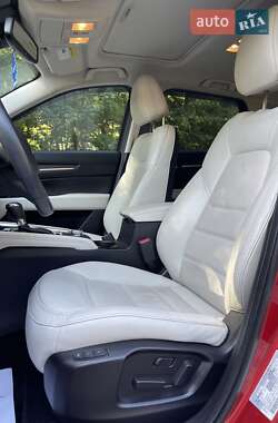 Позашляховик / Кросовер Mazda CX-5 2021 в 