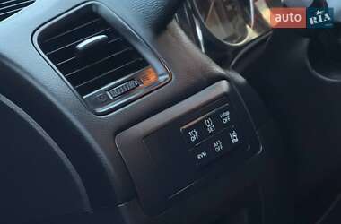 Позашляховик / Кросовер Mazda CX-5 2014 в 