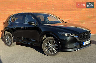 Позашляховик / Кросовер Mazda CX-5 2024 в 