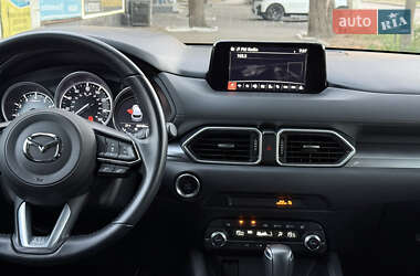 Позашляховик / Кросовер Mazda CX-5 2019 в 