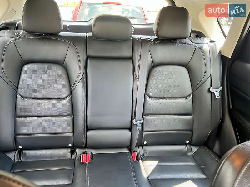 Позашляховик / Кросовер Mazda CX-5 2017 в Києві