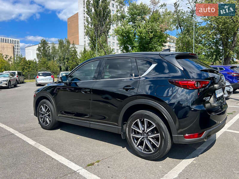 Позашляховик / Кросовер Mazda CX-5 2017 в Києві