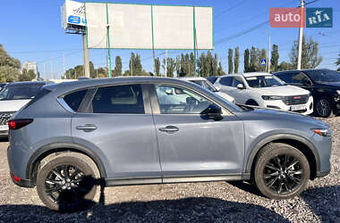 Позашляховик / Кросовер Mazda CX-5 2021 в 
