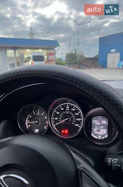 Внедорожник / Кроссовер Mazda CX-5 2012 в 