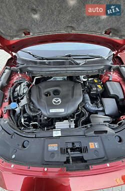 Позашляховик / Кросовер Mazda CX-5 2023 в 