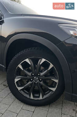 Позашляховик / Кросовер Mazda CX-5 2014 в 