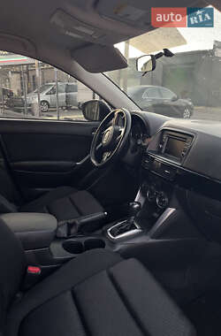 Позашляховик / Кросовер Mazda CX-5 2014 в 