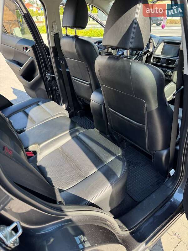 Позашляховик / Кросовер Mazda CX-5 2015 в Рівному