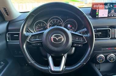 Позашляховик / Кросовер Mazda CX-5 2019 в 