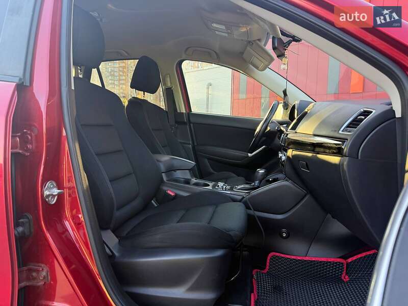 Внедорожник / Кроссовер Mazda CX-5 2017 в Киеве