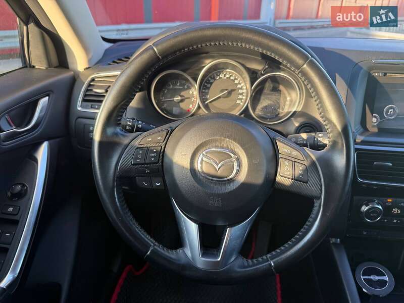 Внедорожник / Кроссовер Mazda CX-5 2017 в Киеве