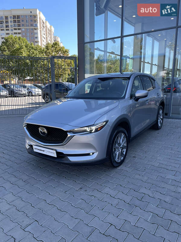 Позашляховик / Кросовер Mazda CX-5 2021 в 