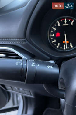 Позашляховик / Кросовер Mazda CX-5 2021 в 