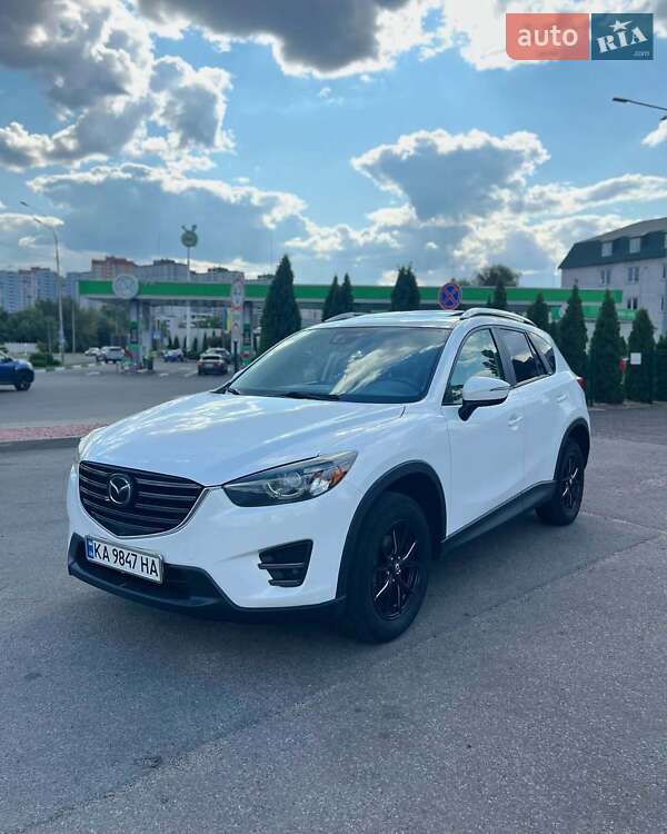 Позашляховик / Кросовер Mazda CX-5 2015 в 
