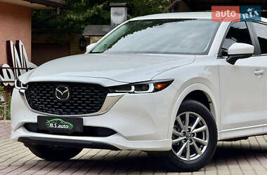 Внедорожник / Кроссовер Mazda CX-5 2023 в 