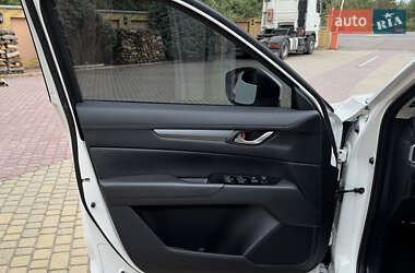 Внедорожник / Кроссовер Mazda CX-5 2023 в 