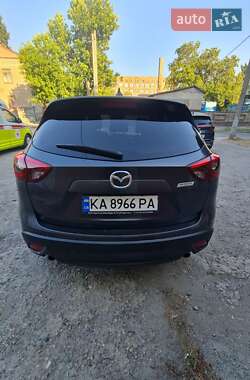 Внедорожник / Кроссовер Mazda CX-5 2015 в 