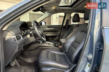 Позашляховик / Кросовер Mazda CX-5 2022 в 