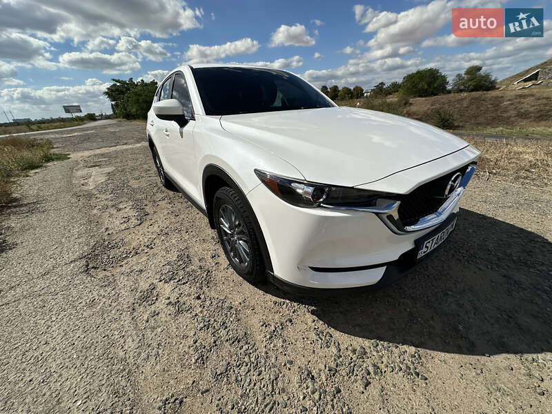 Позашляховик / Кросовер Mazda CX-5 2017 в Одесі