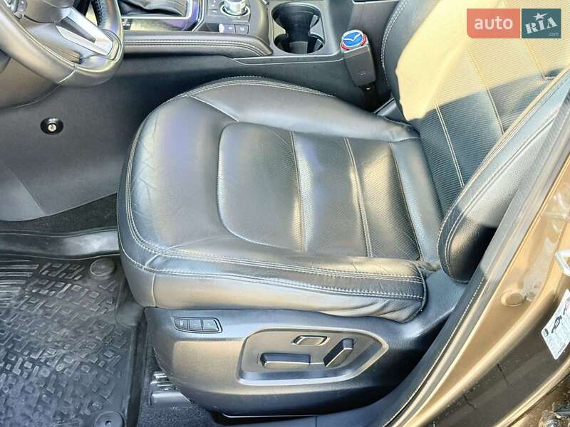 Внедорожник / Кроссовер Mazda CX-5 2018 в Харькове