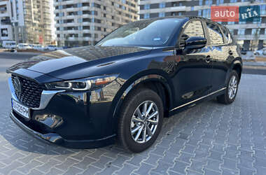 Позашляховик / Кросовер Mazda CX-5 2023 в 