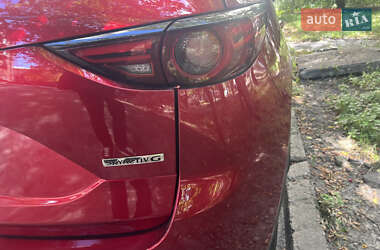 Позашляховик / Кросовер Mazda CX-5 2021 в 