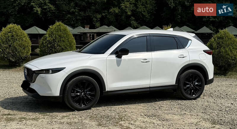 Позашляховик / Кросовер Mazda CX-5 2023 в 
