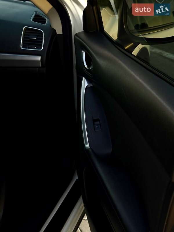 Внедорожник / Кроссовер Mazda CX-5 2015 в Черкассах фото 10 Внедорожник / Кроссовер Mazda CX-5 2015 в Черкассах