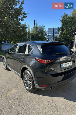 Позашляховик / Кросовер Mazda CX-5 2020 в 