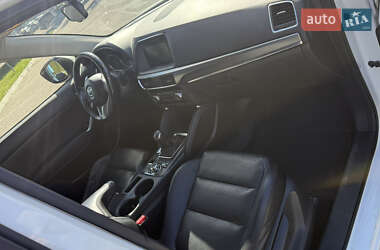 Внедорожник / Кроссовер Mazda CX-5 2017 в 