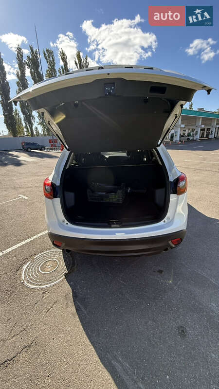 Внедорожник / Кроссовер Mazda CX-5 2017 в Киеве