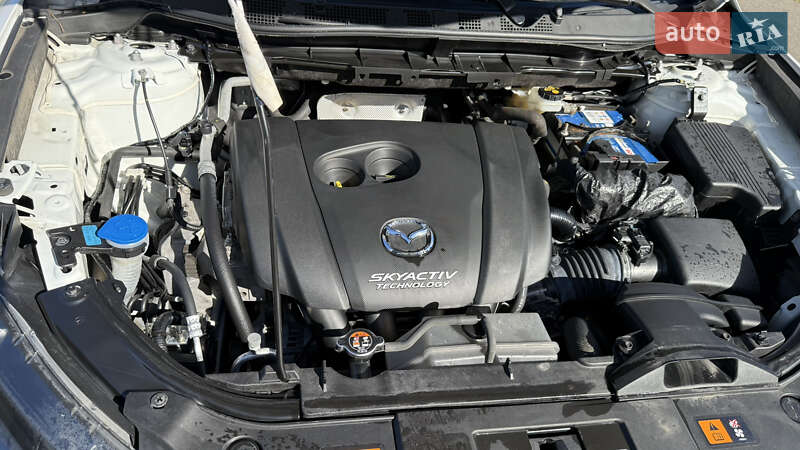 Внедорожник / Кроссовер Mazda CX-5 2017 в Киеве
