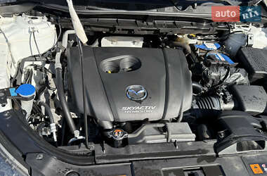 Внедорожник / Кроссовер Mazda CX-5 2017 в 