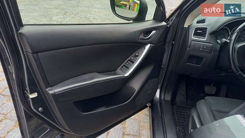 Позашляховик / Кросовер Mazda CX-5 2016 в Кременчуці