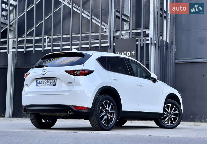 Внедорожник / Кроссовер Mazda CX-5 2017 в Киеве