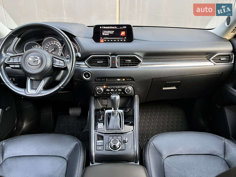 Внедорожник / Кроссовер Mazda CX-5 2017 в Киеве