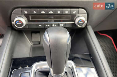Внедорожник / Кроссовер Mazda CX-5 2021 в 