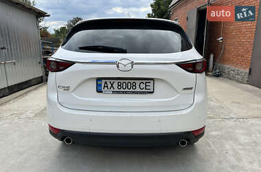 Позашляховик / Кросовер Mazda CX-5 2017 в 